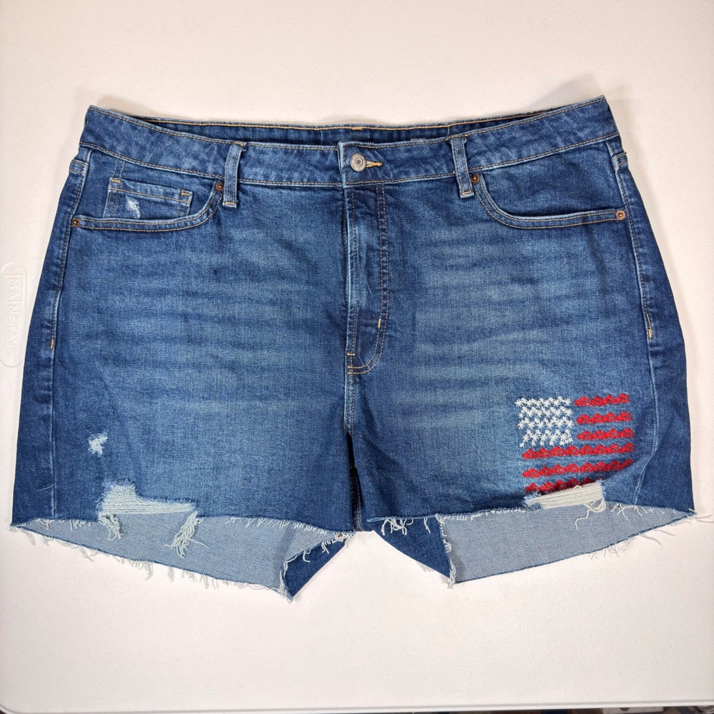 Old Navy OG Straight High Rise Distressed Denim Shorts Flag Patch Size 18